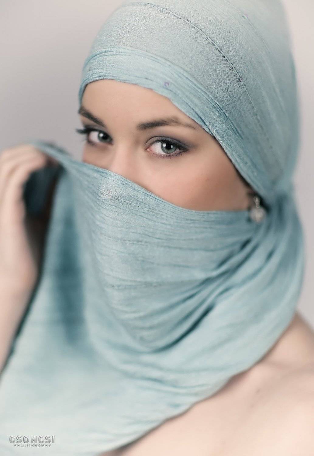 portrait, gir, eyes, studio, beautiful, Anda Tam&aacute;s