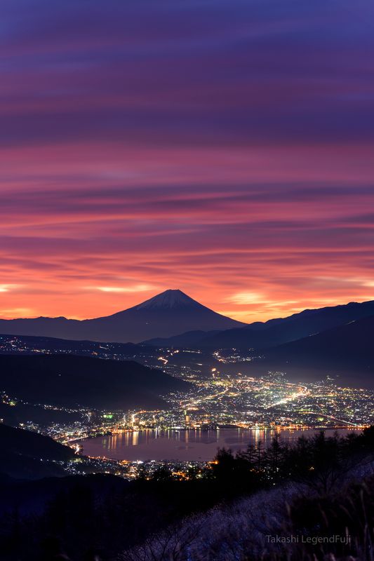 fuji,mountain,japan,sky,red,crimson,cloud,lake,night,light,landscape,amazing, Crimson sky фото превью