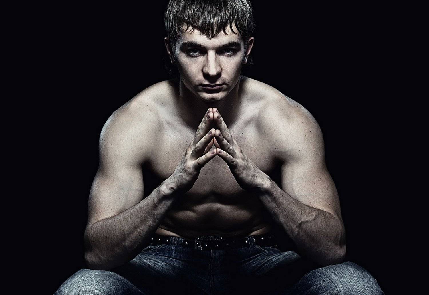 боец, Влад Павлов