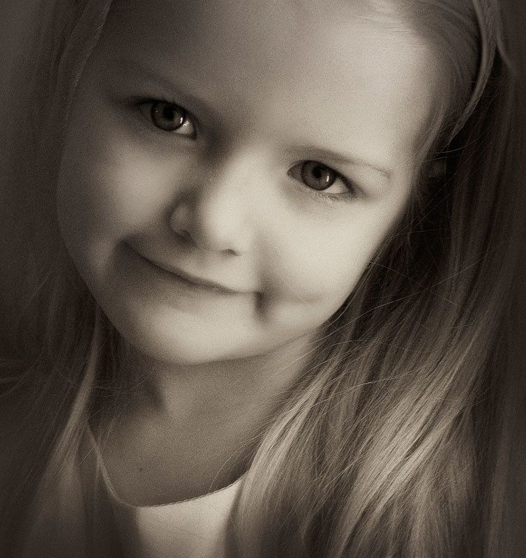 девочка, улыбка принцессы, малышка .... фото превью