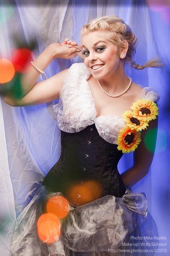 Лена Гроза