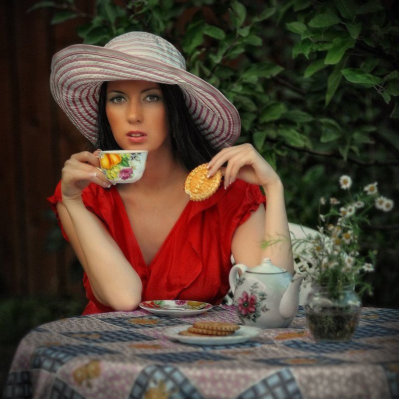 На даче фото превью