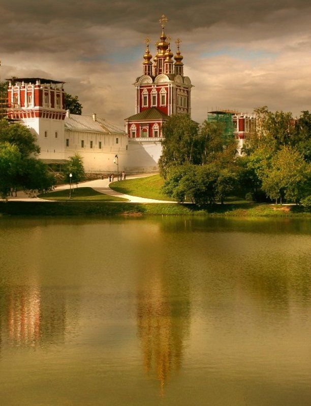 - М а л и н о в ы й  з в о н - фото превью