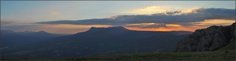 закат, гора чатыр-даг,крым Закат фото превью
