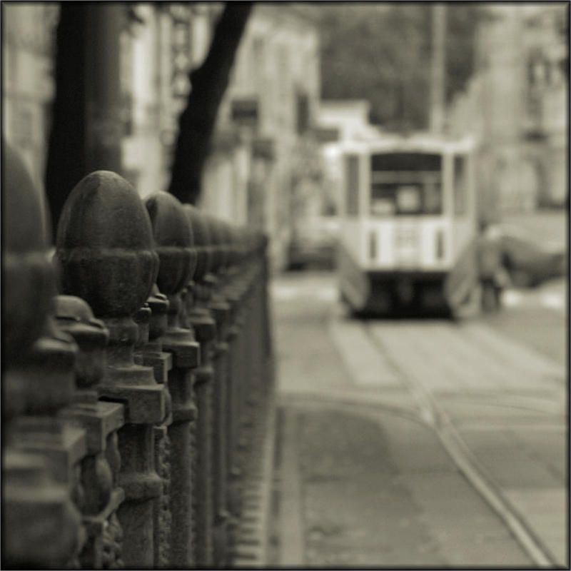 Бульварный мотив фото превью