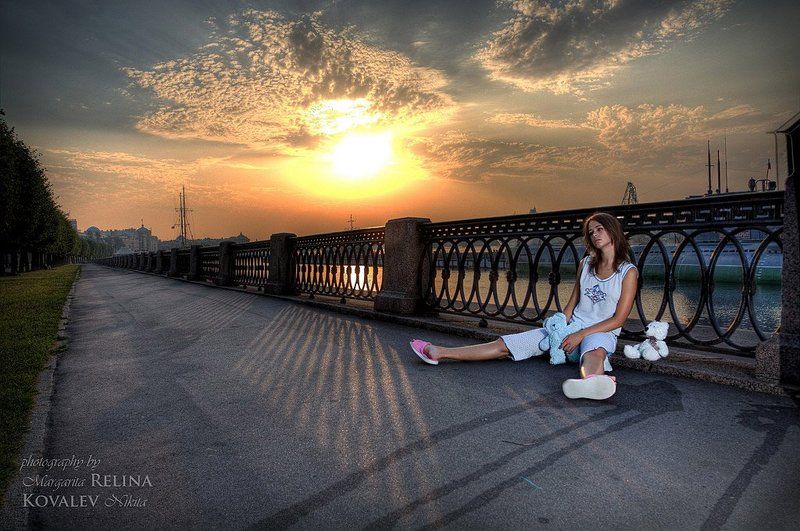 сон, рассвет, город, набережная, пижама, девушка Сон на яву фото превью