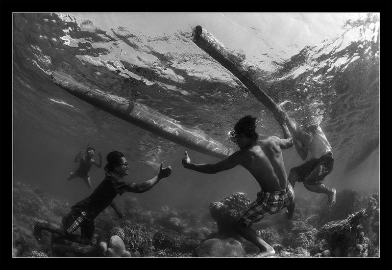 индонезия, рыбаки, лодка, нырялщики Классная рыбалка) фото превью