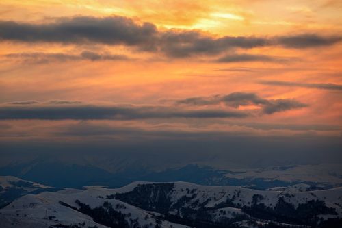 Огненный закат  ...