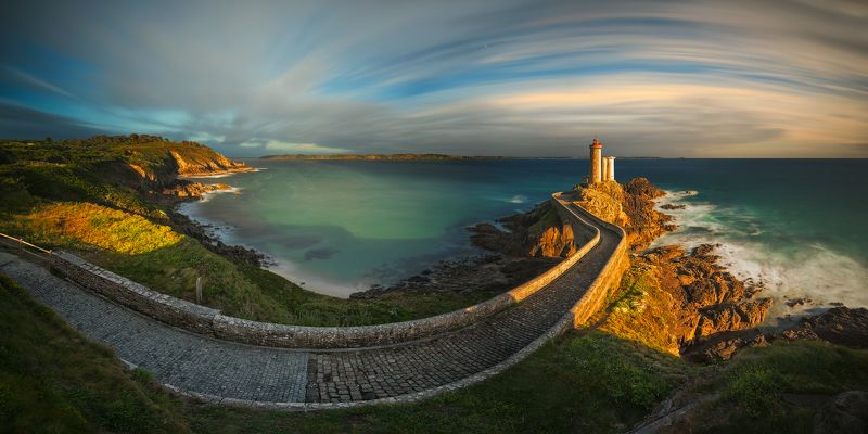 Follow the Path into the Light... фото превью