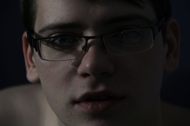 Он фото превью