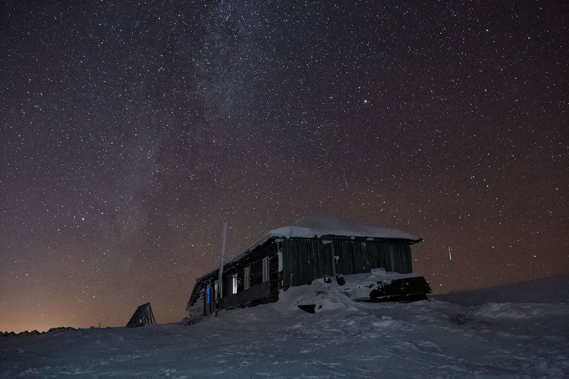 ночь, южный урал, таганай Ночь на метеостанции. фото превью