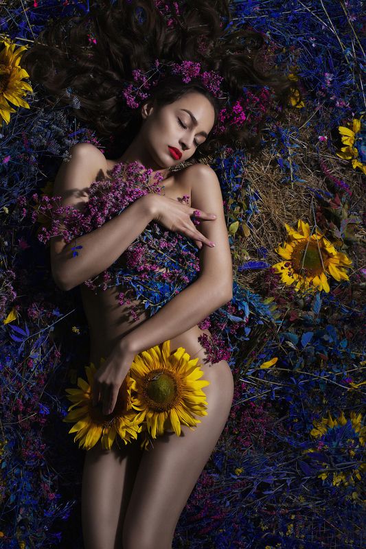 Девушка,цветы,гламур,портрет. Цветочные сны фото превью