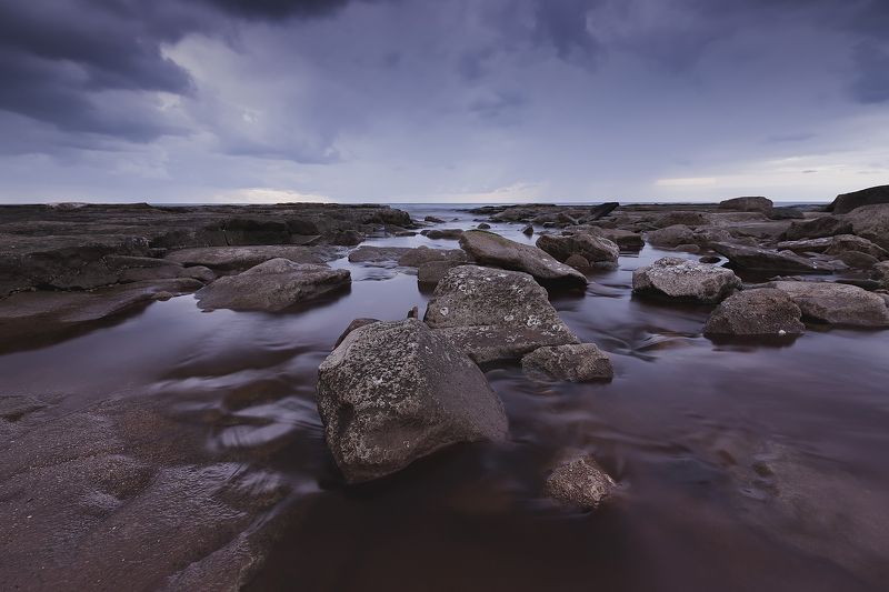 в холодных тонах фото превью