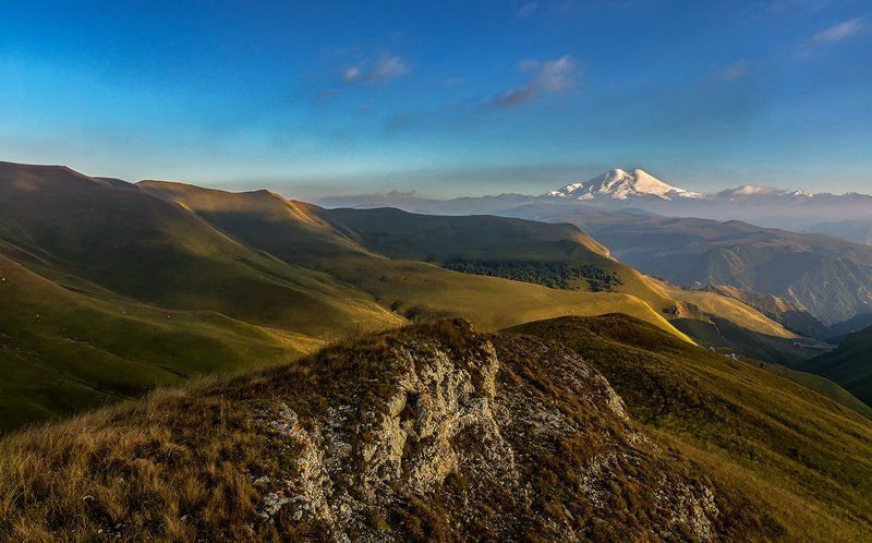 Эльбрус после рассвета фото превью