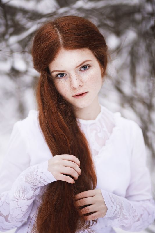 веснушки, рыжая, девушка, зима, лед, снег, пламя Лёд и пламя фото превью