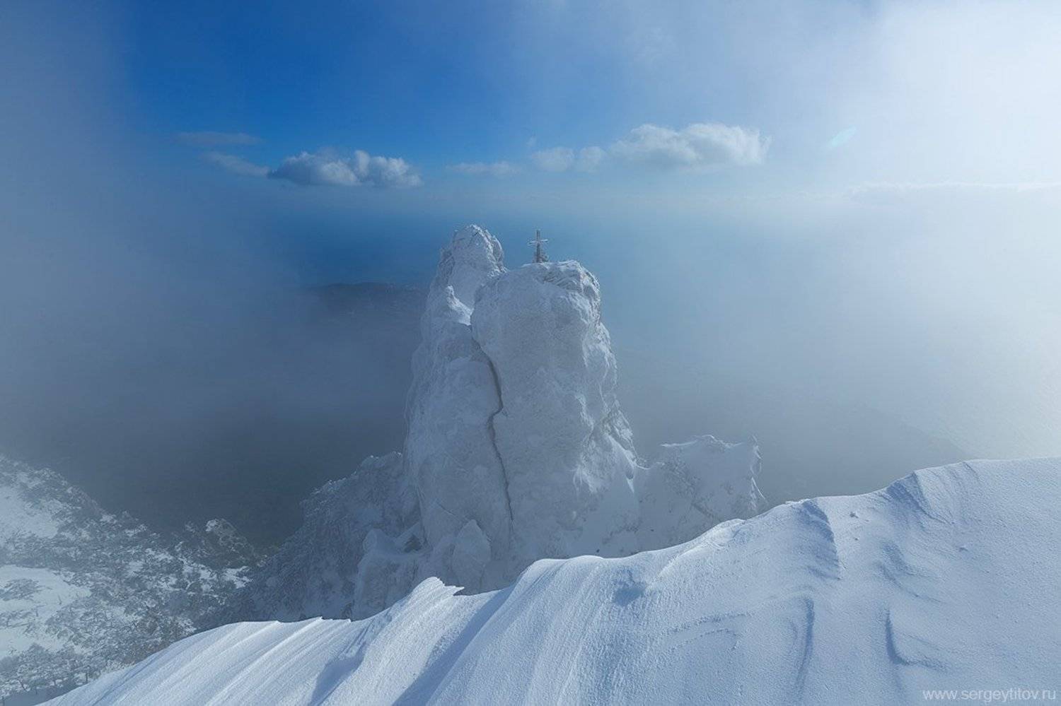крым, ялта, ай-петри, зима, снег, мороз, туман, солнце, море, дерево, фотограф ялта, фотограф крым, яйла, зима ай-петри, Serge Titov