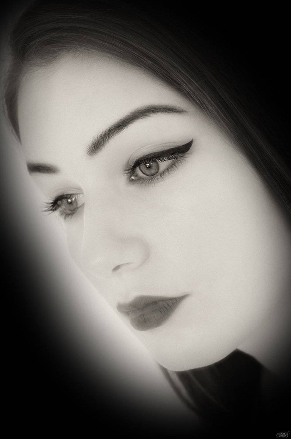 b&w, black, girl, photography, portrait, white, shade, pale, art, fine art, beauty, people, eyes, eye, beautiful, female, natural, natural light,, Dr Didi Baev