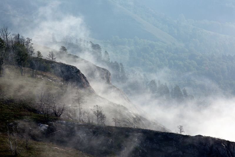Утро в горах фото превью