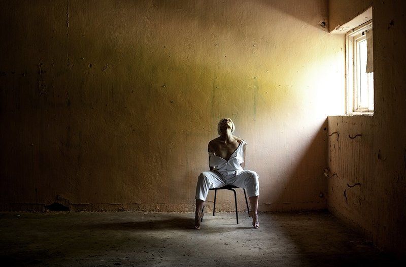 feeling, light, colours, emotion, bodytalk, bodylanguage, woman, female, creative, art Feeling фото превью