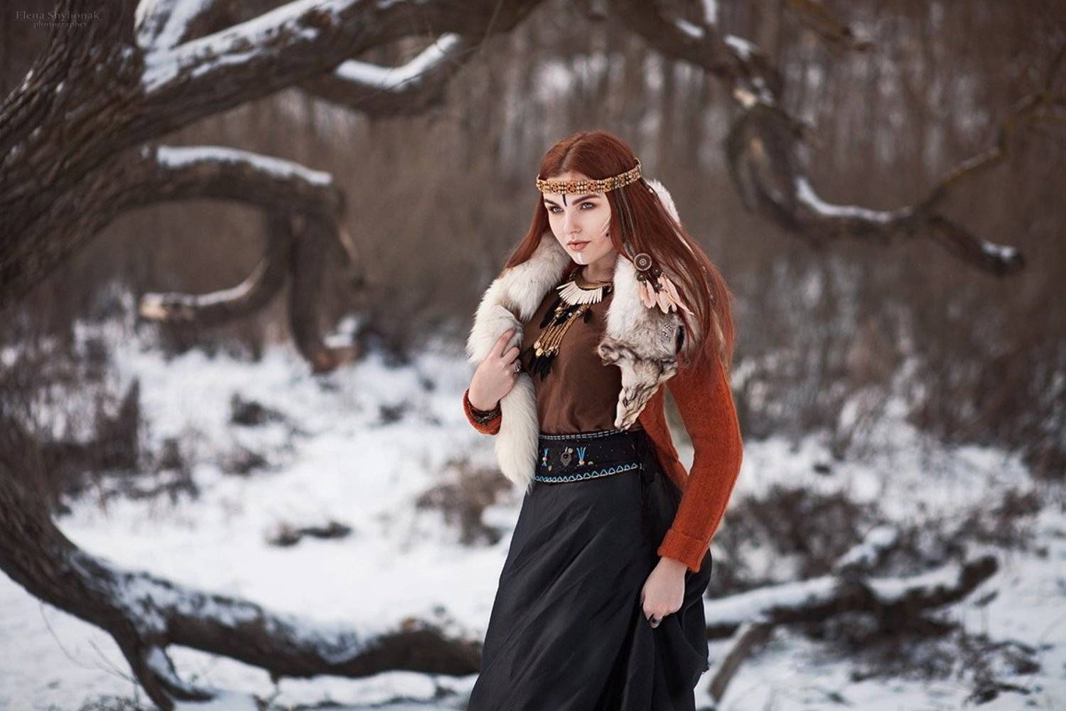 мех, снег, зима, дерево, колдунья, перья, рыжая, модель, Шиленок Елена