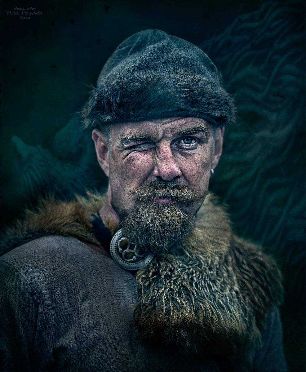 , Виктор Перякин