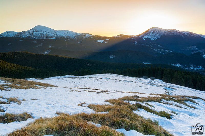 украина,карпаты, горы, кукул, черногора, закат, зима, говерла, петрос, Всплеск фото превью