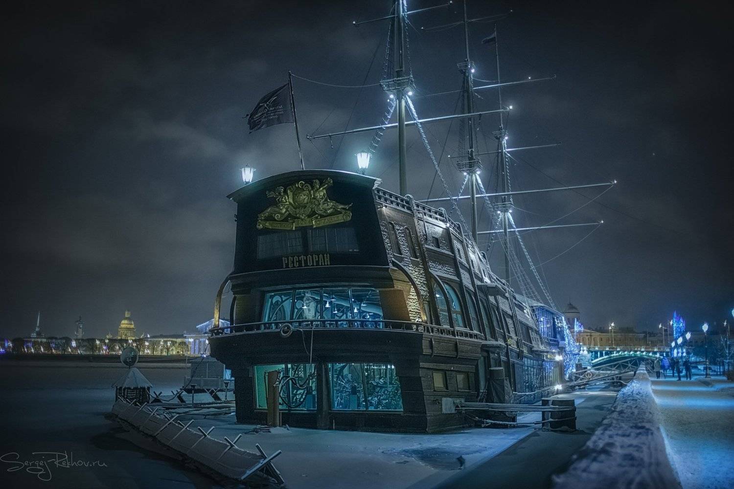 корабль, ночь, зима, санкт-петербург, питер, набережная, Сергей Рехов