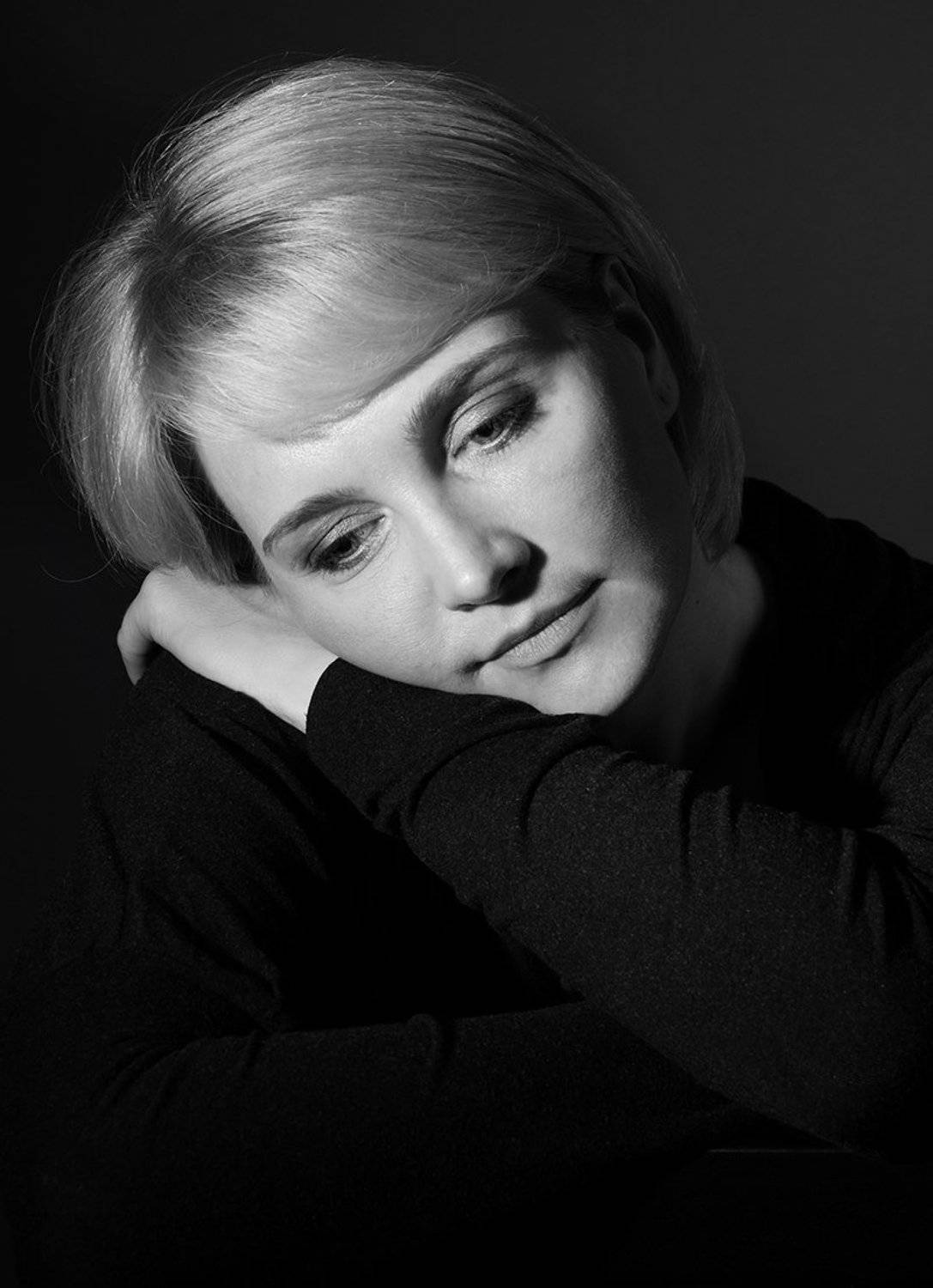 , Елена Белова