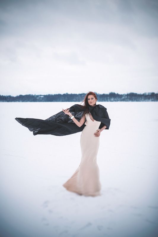female, outdoors, portrait, fashion, people, portraiture, face In the winter фото превью