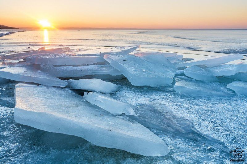 украина, каневское водохранилище, торосы, лед, зима, закат Украинские кристаллы фото превью