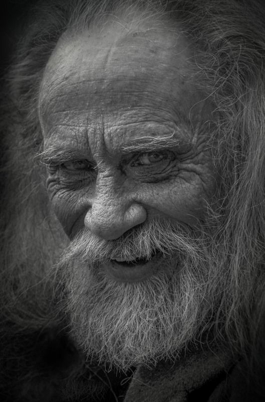 Взгляд изнутри фото превью