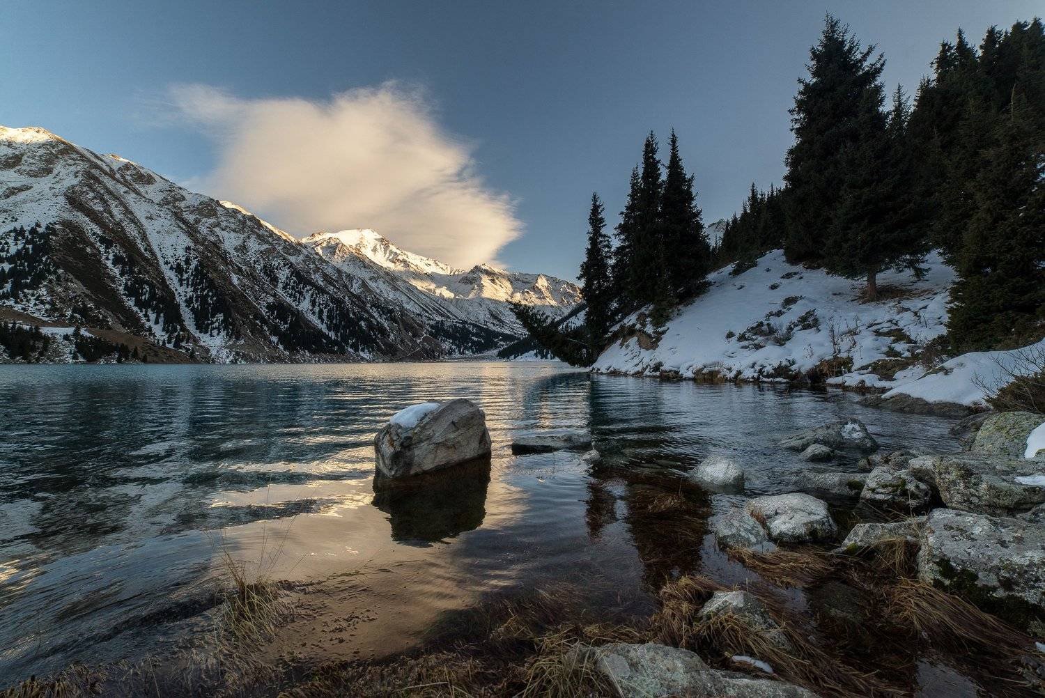 Казахстан, горы, горное озеро, Максим