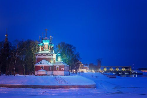 Зимний вечерний Углич
