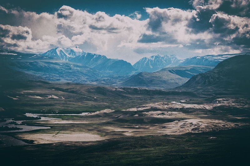 алтай, южно-чуйский, хребет, бельтир, степь, горы, ледник, снег, облака, небо, путешествие, лето, Далекие горы фото превью