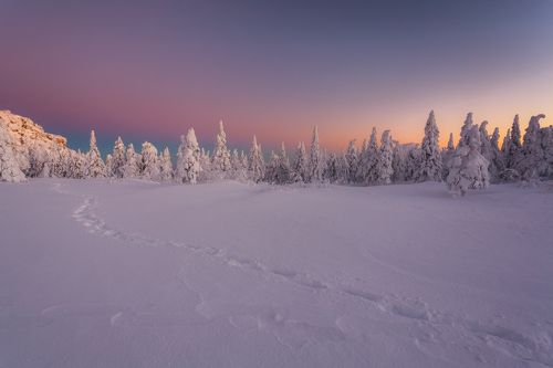 Перламутровый рассвет Таганая