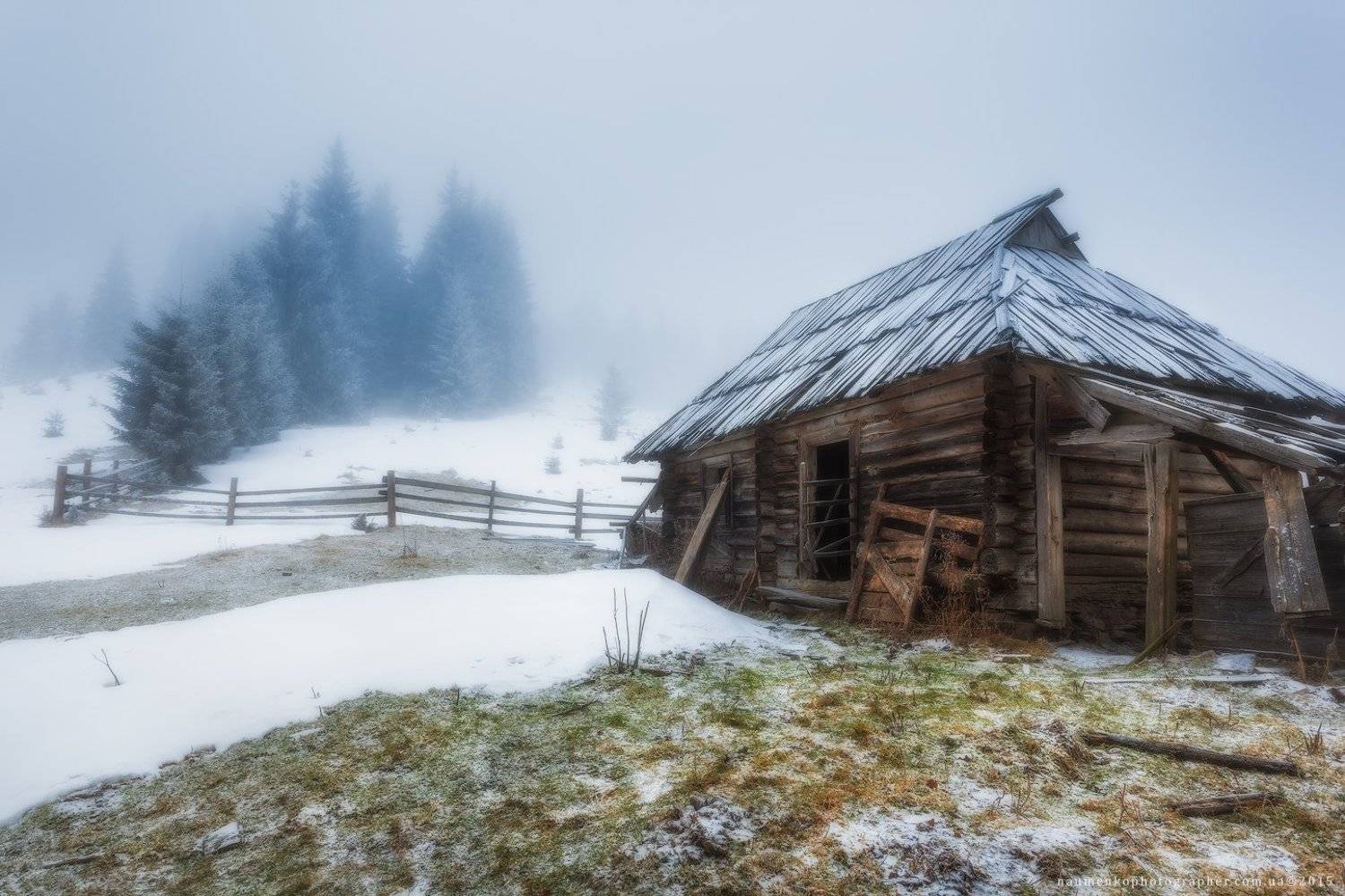 карпаты, украина, зима, пейзаж, снег, карпатский, гора, красивый, небо, природа, дерево, холод, мороз, путешествия, белый, сезон, ель, лес, фон, снежный, горы, зимний, утро, отдых, солнце, лед, изморозь, иней, сцена, синий, свет, замороженный, Александр Науменко
