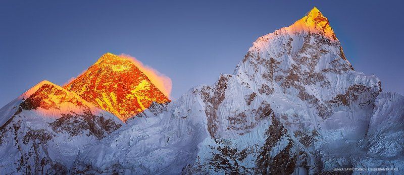 непал,гималаи,эверест,горы,базовыйлагерь Повелительница белых снегов «Джомо Канг Кар» фото превью