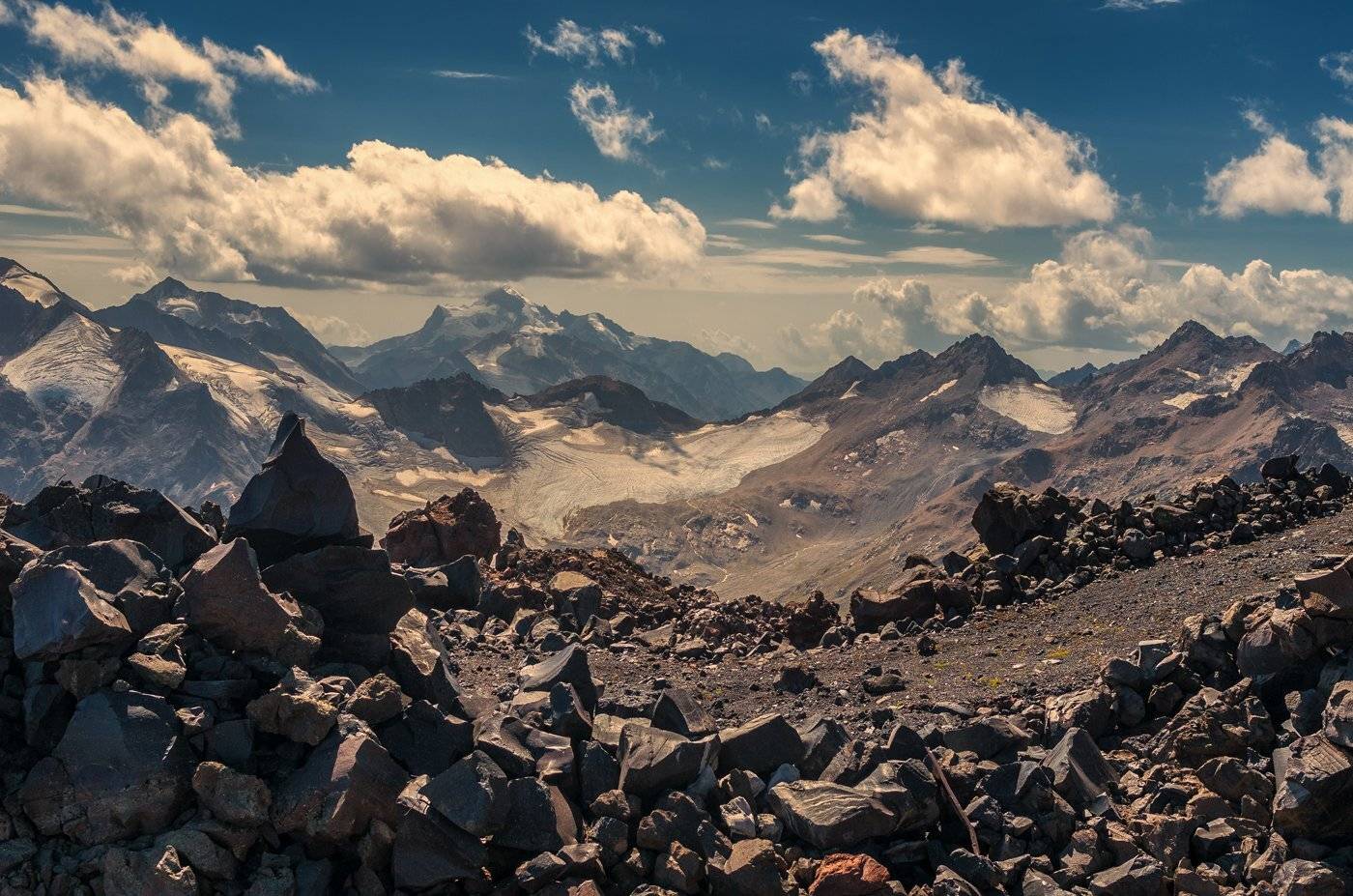 , Игорь Мелекесцев