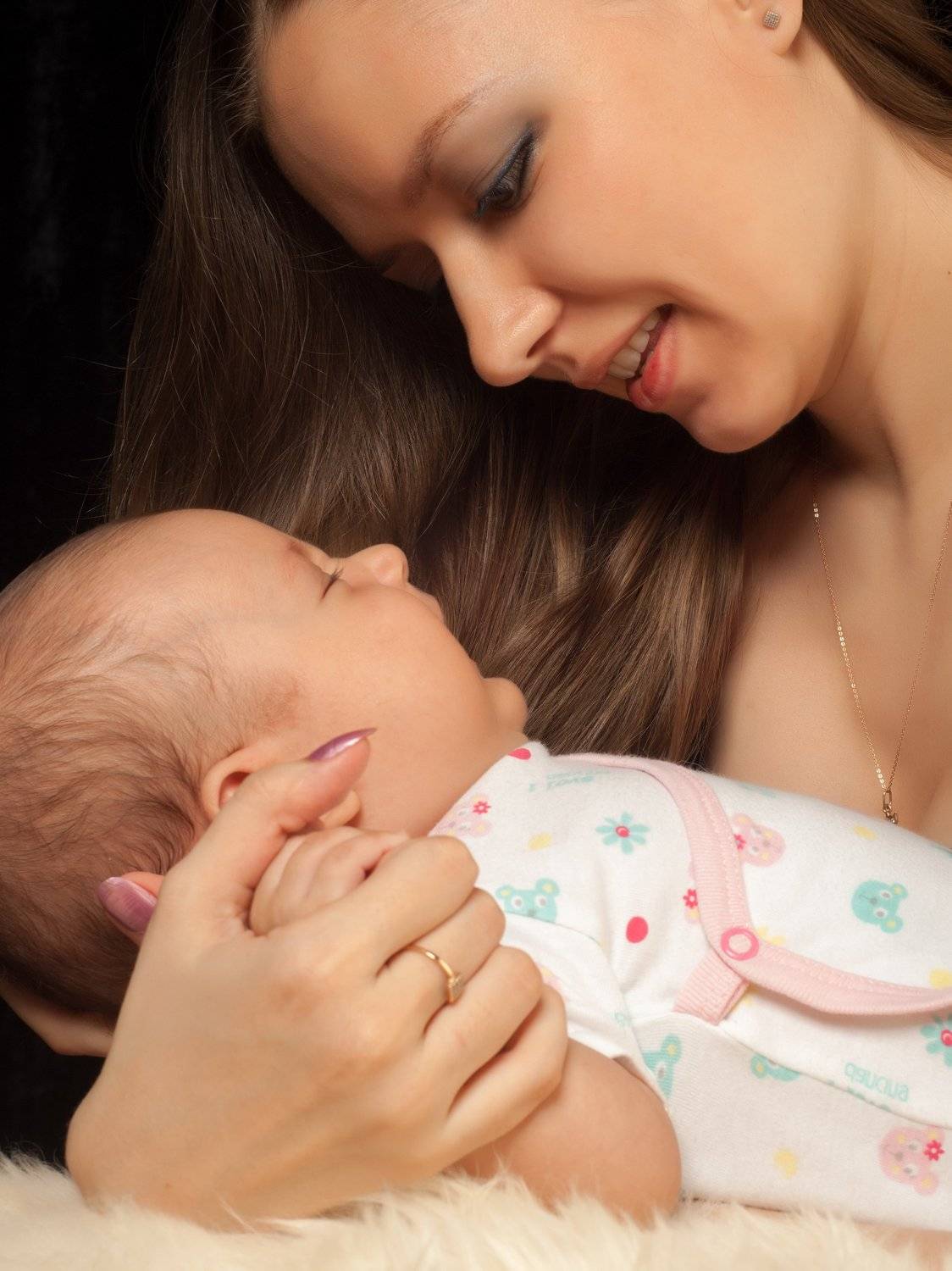 baby; infant; child; little; newborn; boy; small; childhood; care; hand; caucasian; cute; white; kid; skin; beautiful; innocence; face; one; girl; toddler; tiny; human; portrait; mother; background; person; healthy; adorable; new; born; sleeping; innocent, Aleksandre