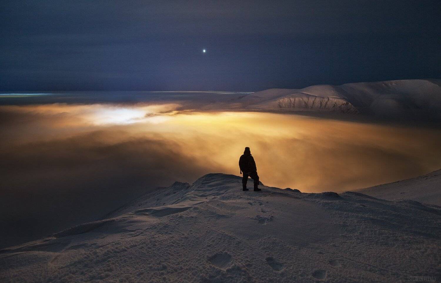 горы,россия,свет,туман,пейзаж,зима,человек,хибины,звезды,ночь, Виталий Истомин