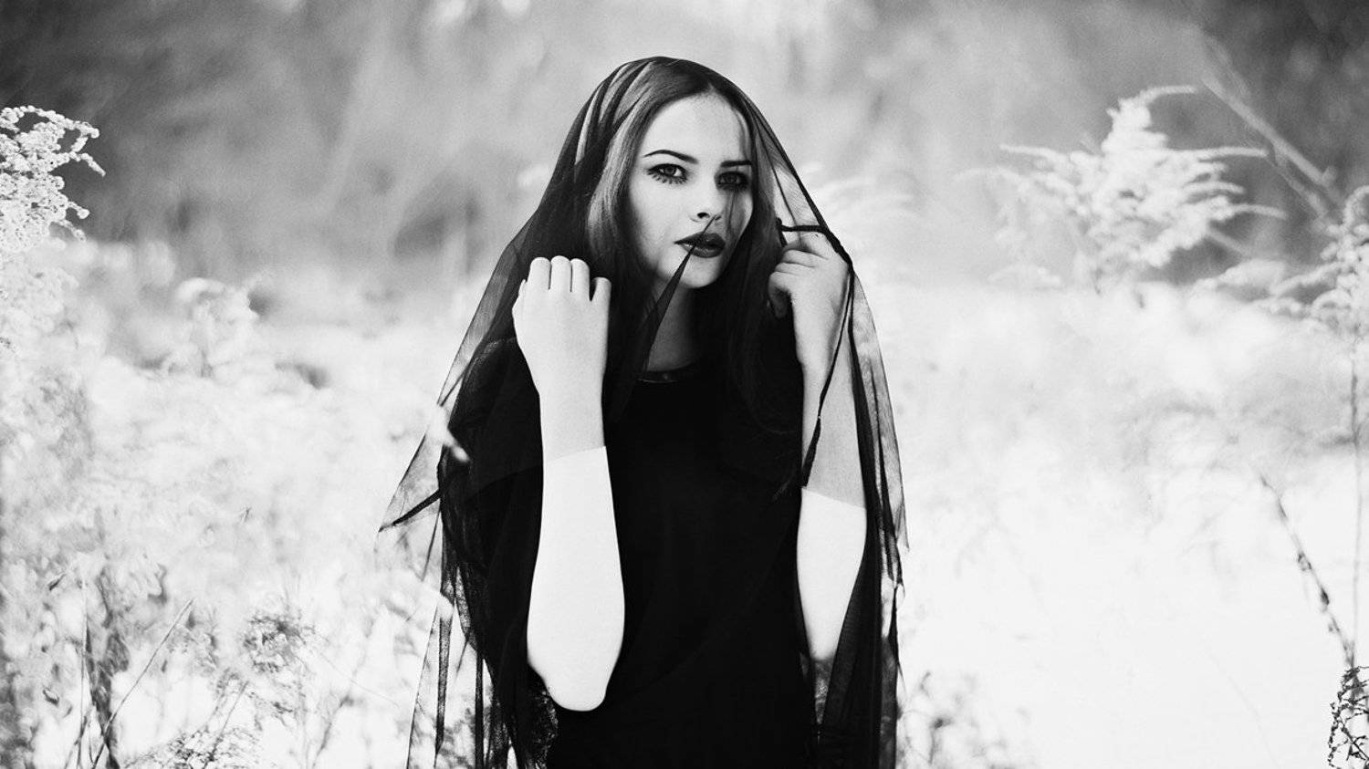 , Лана Никонова