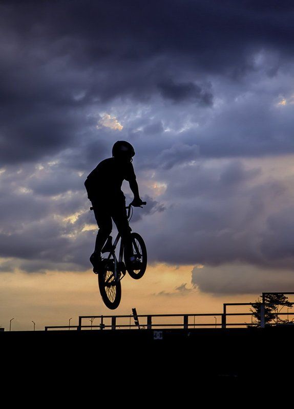 A Bicycle Jump фото превью