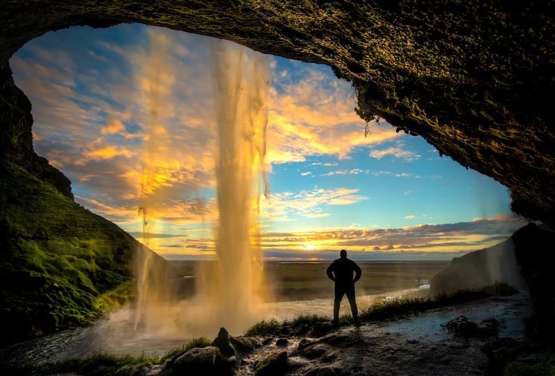 Waterfall, sunset, Iceland Waterfall sunset, Iceland фото превью