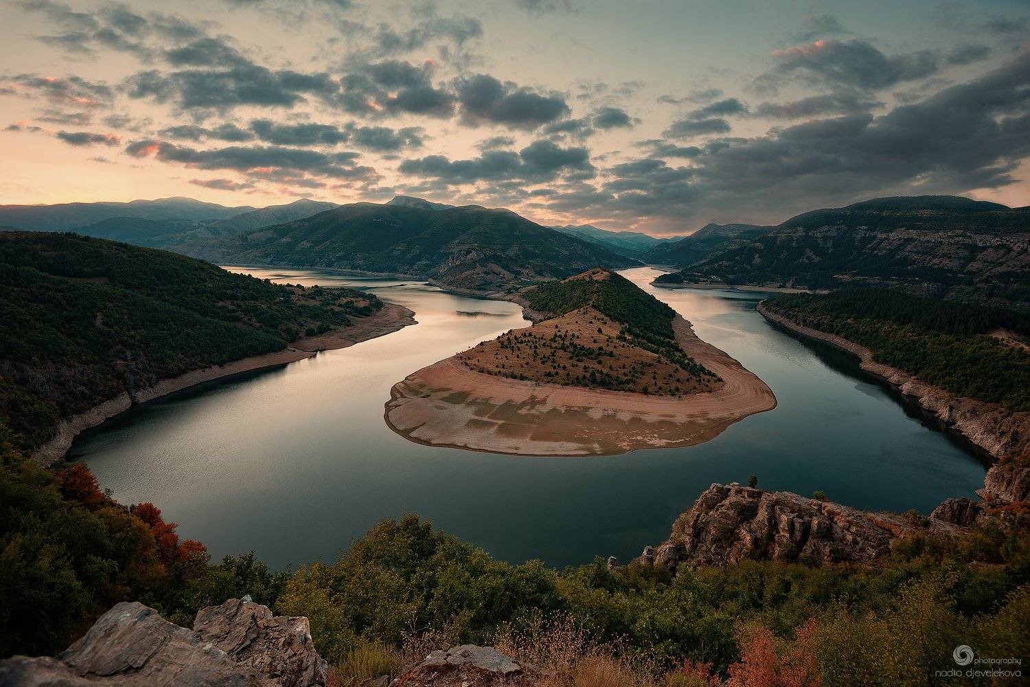 , Надя Джевелекова