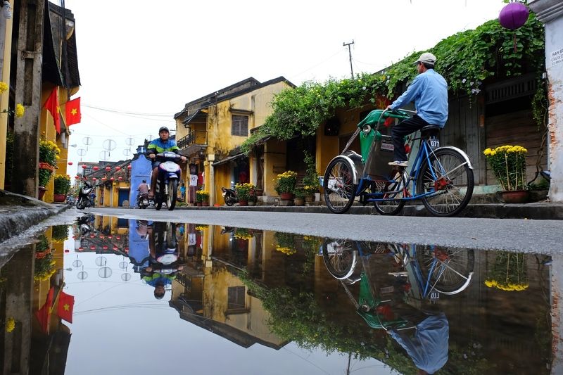 Dang Tuan Trung, Frank Dang Hoi An street фото превью