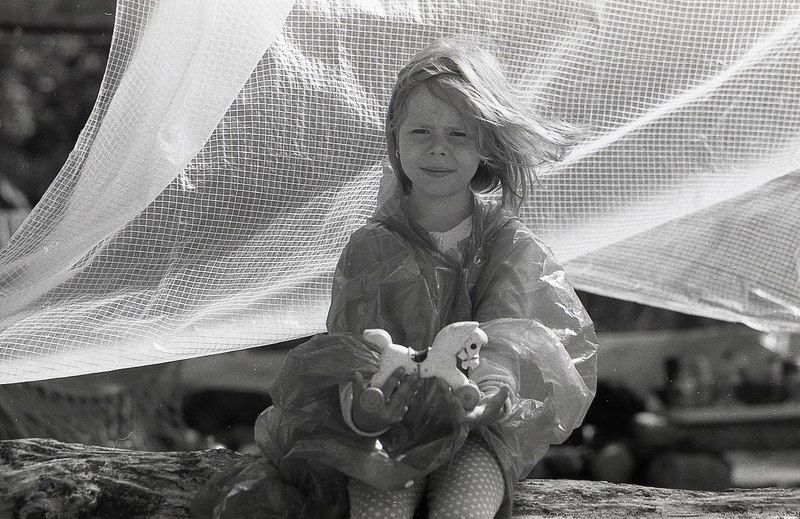 пленка. черно-белое. Дочь моряка (the daughter of a sailor) фото превью