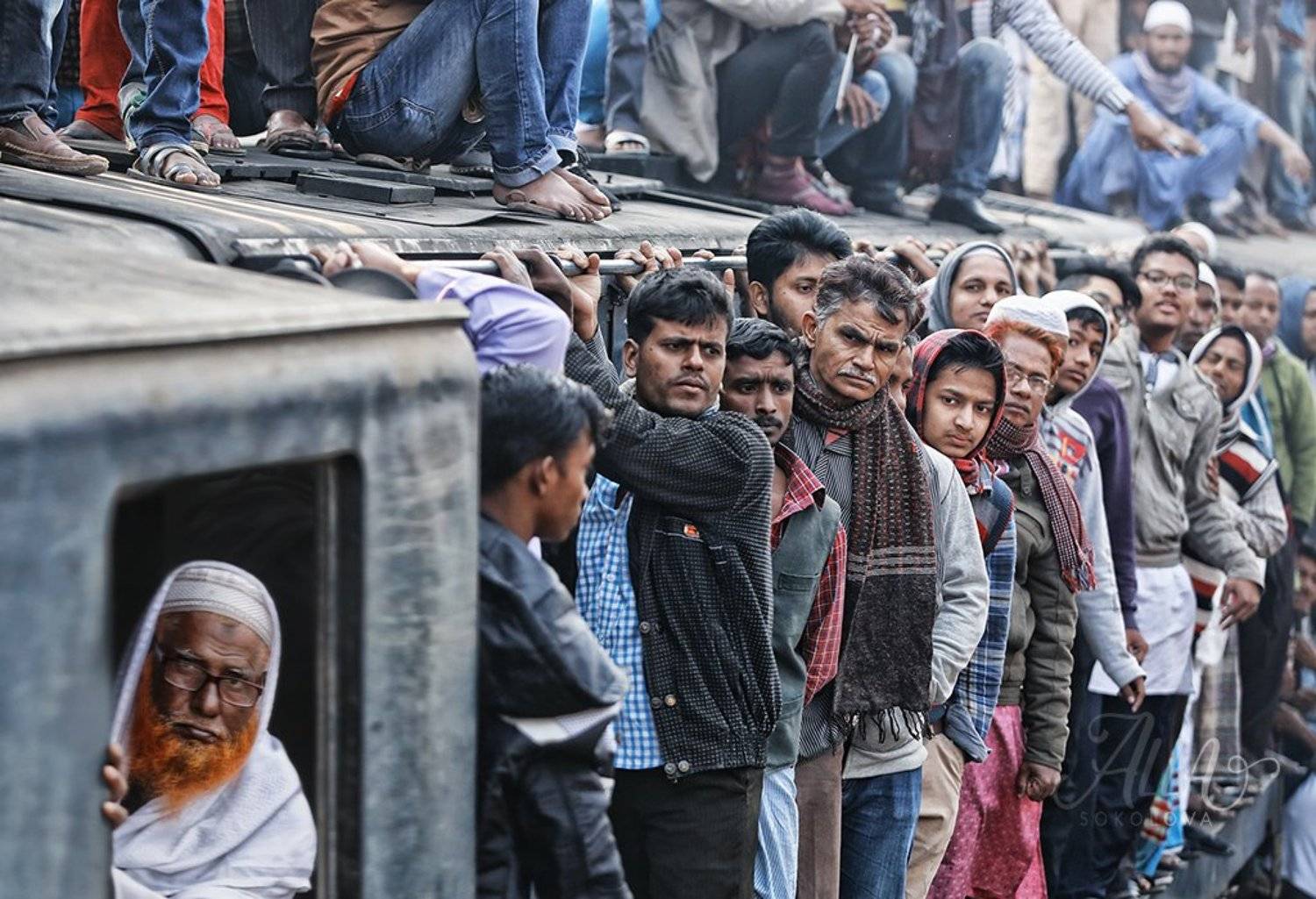 поезд, пассажир, толпа, взгляды, лица, вагон, бангладеш, ALLA SOKOLOVA