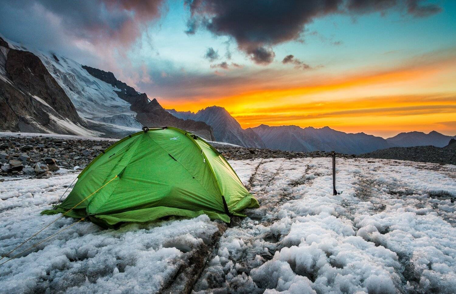 Кичик-Алай, Палатка, ледник, ледник Гезарт, Памиро-Алай, Evgeniy Khilkevitch