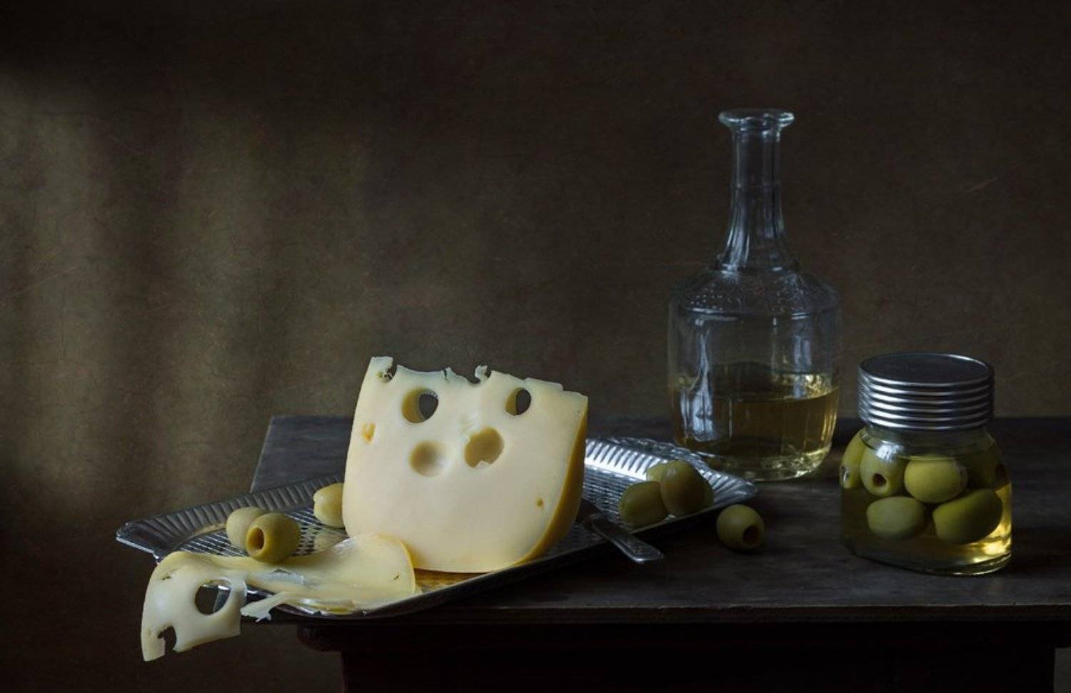 натюрморт, сыр, оливки, вино, Курочкина Диана