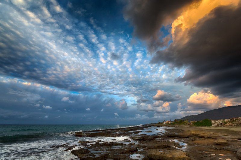 Тревожное утро фото превью